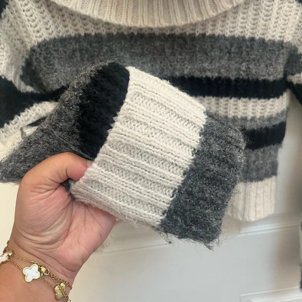 Anthropologie oversized turtleneck‎ striped wool blend sweater size small crop